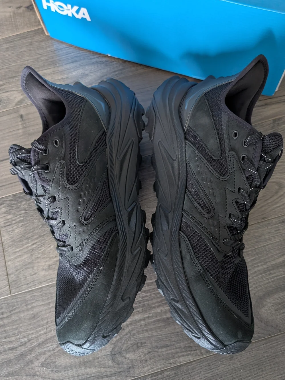 LIKE NEW HOKA ONE ONE Anacapa 2 Freedom Men's 11.5D 1155192 Black/Black